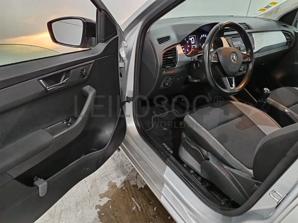 Skoda Fabia · Ano 2016