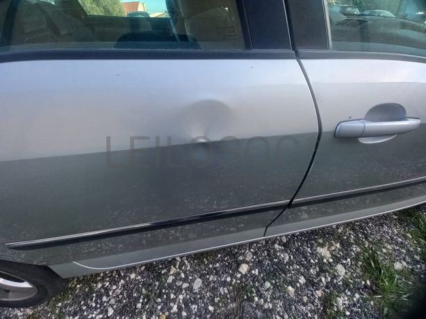 Peugeot 407 SW · Ano 2006