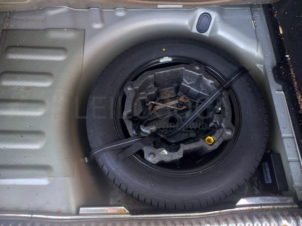 Peugeot 407 SW · Ano 2006