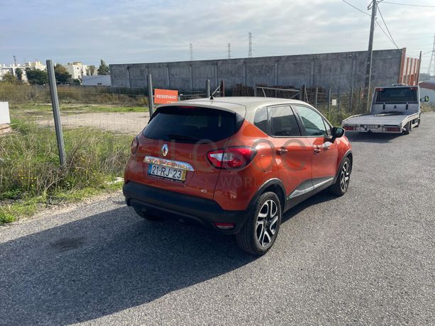 Renault Captur · Ano 2016
