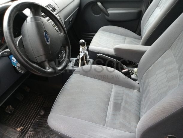 Ford Transit · Ano 2007