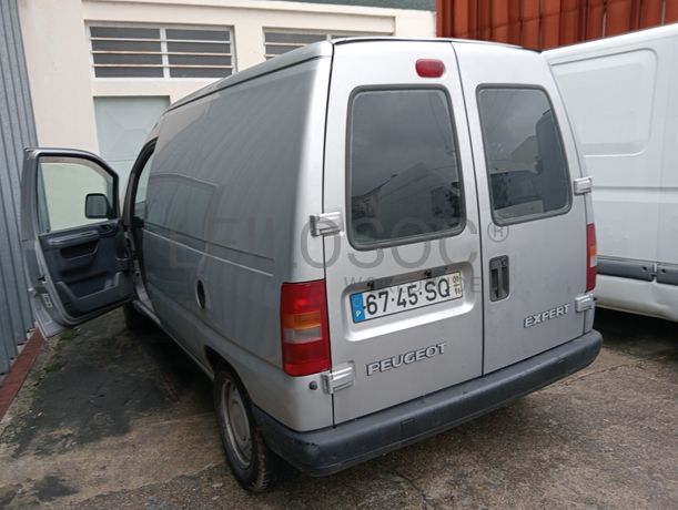 Peugeot Expert · Ano 2001