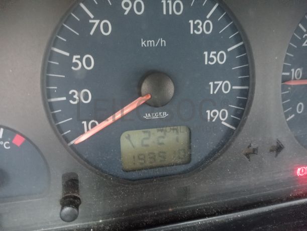 Peugeot Expert · Ano 2001