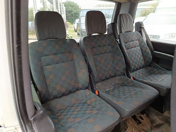 Mercedes-Benz 110 · Ano 2000