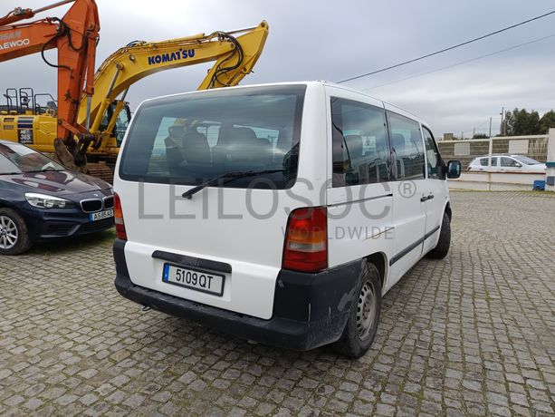 Mercedes-Benz 110 · Ano 2000