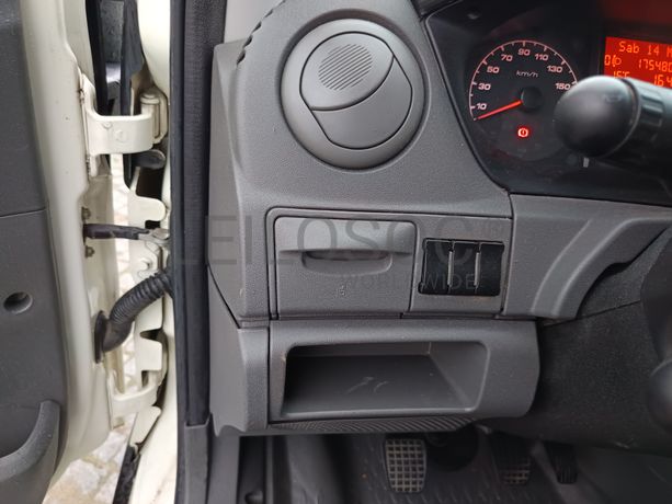 Iveco Daily · Ano 2014