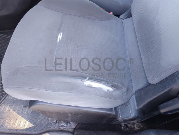 Peugeot Partner · Ano 2012