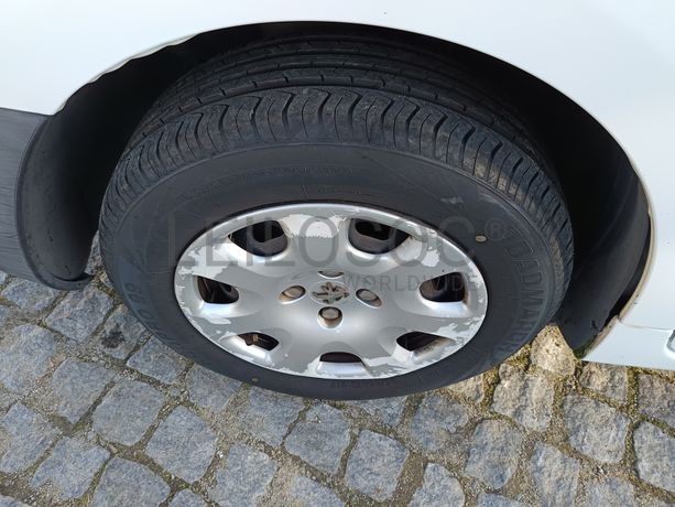 Peugeot Partner · Ano 2012