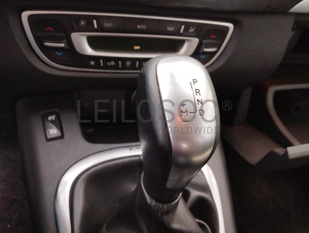 Renault Scénic · Ano 2013