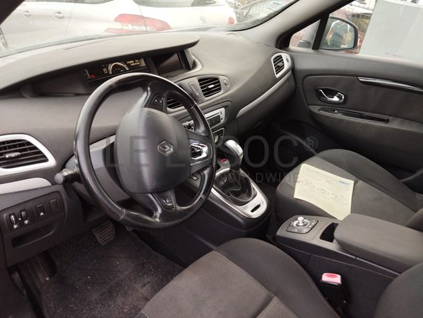 Renault Scénic · Ano 2013