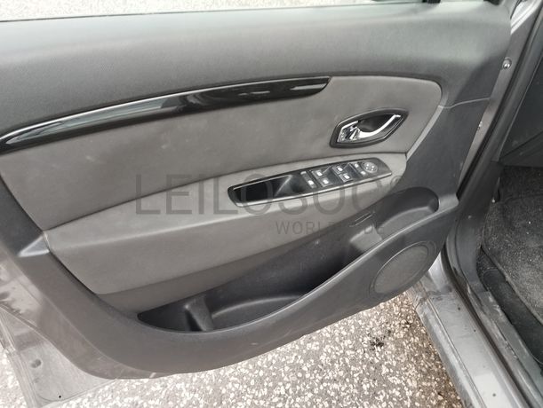 Renault Scénic · Ano 2013