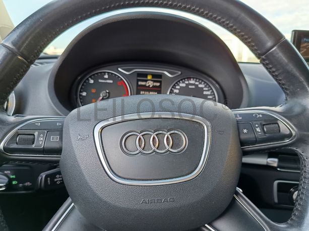 Audi A3 · Ano 2014