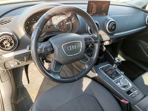 Audi A3 · Ano 2014