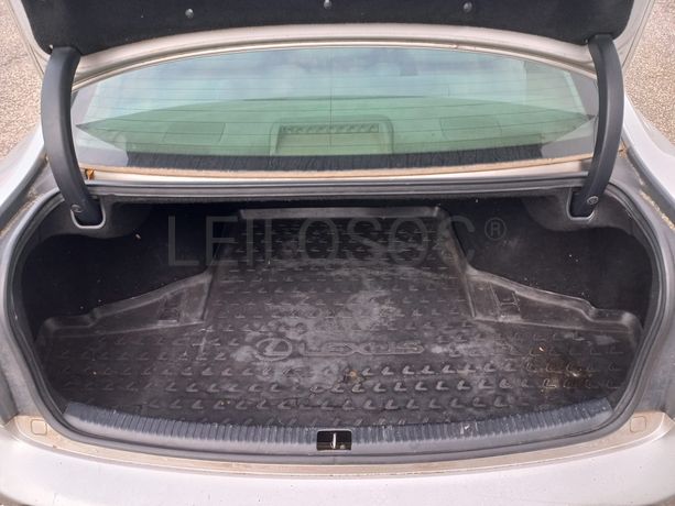 Lexus IS 220 · Ano 2000