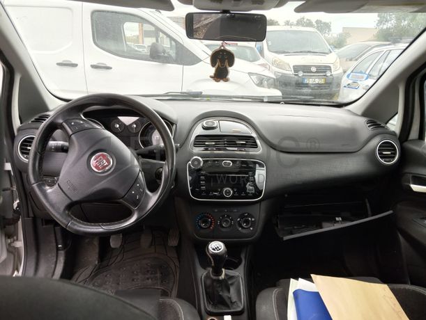 Fiat Punto · Ano 2010