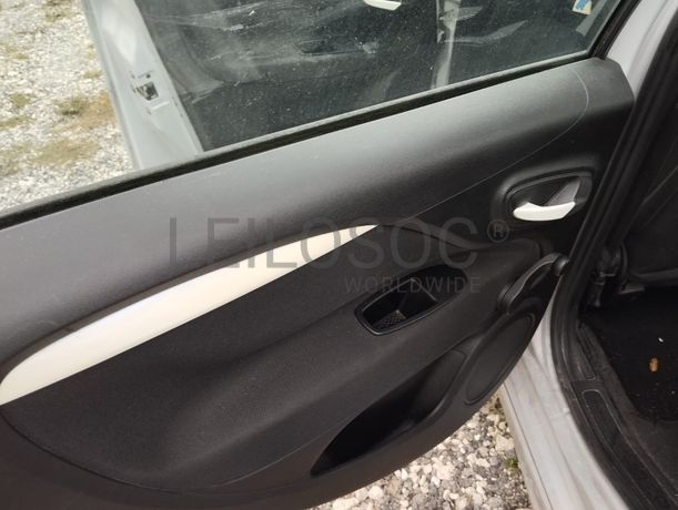 Fiat Punto · Ano 2010