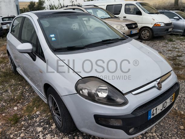 Fiat Punto · Ano 2010