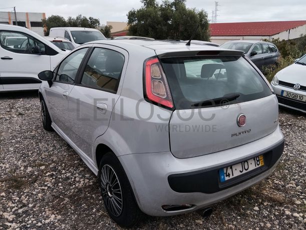 Fiat Punto · Ano 2010