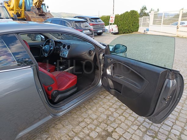 Alfa Romeo Mito · Ano 2011