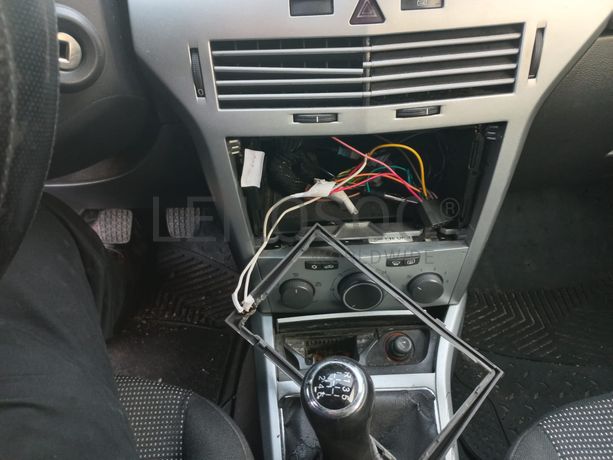 Opel Astra · Ano 2006