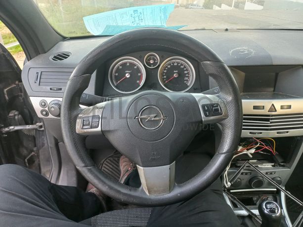 Opel Astra · Ano 2006