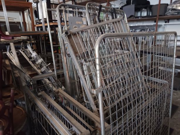 Carrinhos de Transporte