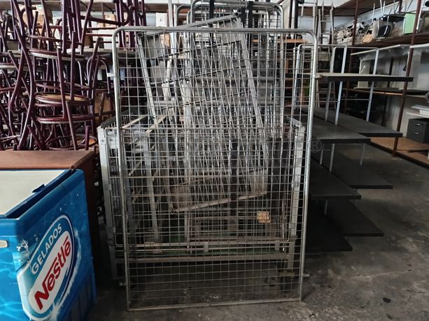 Carrinhos de Transporte