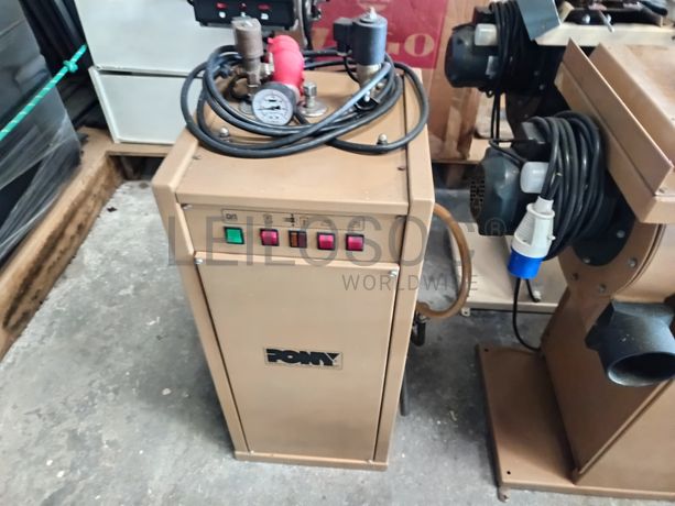 Máquina de Passar a Ferro