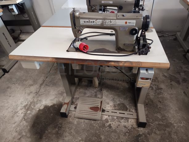 Máquina de Costura