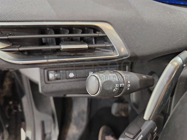 Peugeot 3008 Hybrid · Ano 2020