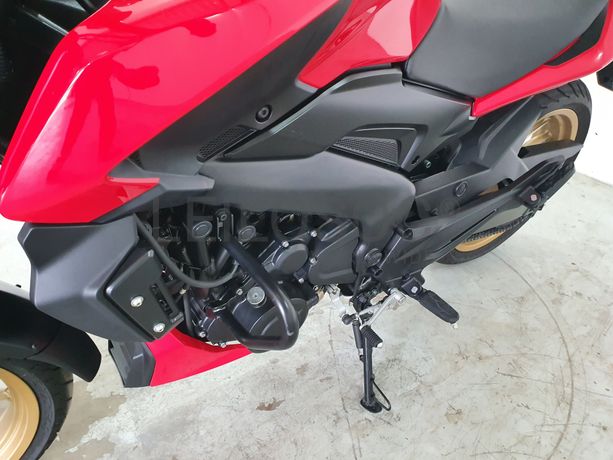 Bajaj Dominar D400 ABS