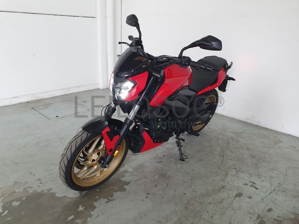 Bajaj Dominar D400 ABS