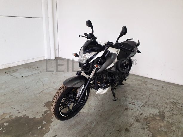 Bajaj Pulsar NS200