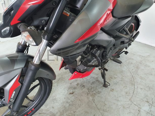 Bajaj Pulsar NS200