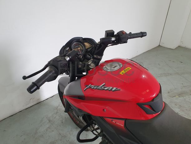 Bajaj Pulsar NS200