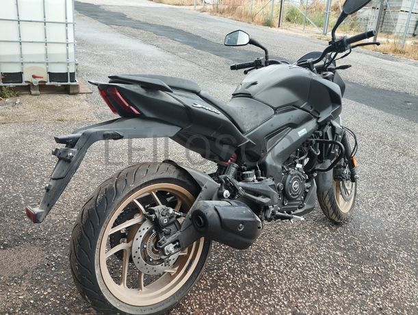 Bajaj Dominar D400 ABS · Ano 2018
