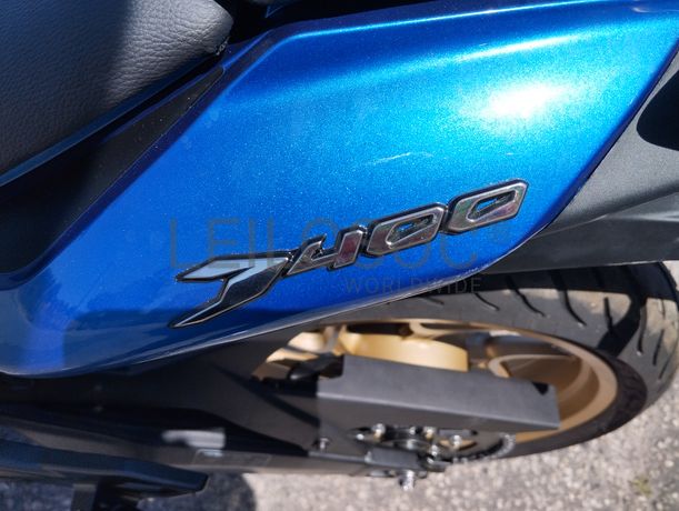 Bajaj Dominar D400 ABS