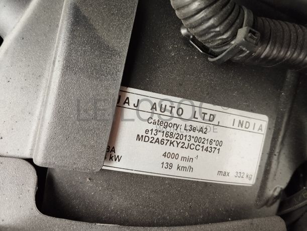 Bajaj Dominar D400 ABS · Ano 2018