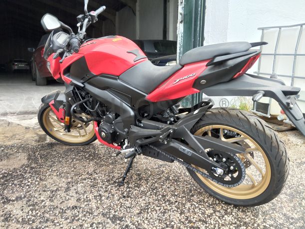 Bajaj Dominar D400 ABS