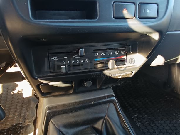 Nissan Pick up · Ano 2003