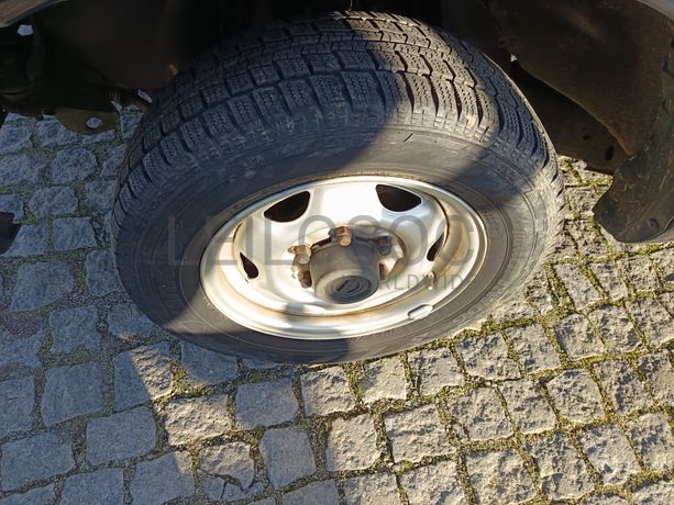 Nissan Pick up · Ano 2003