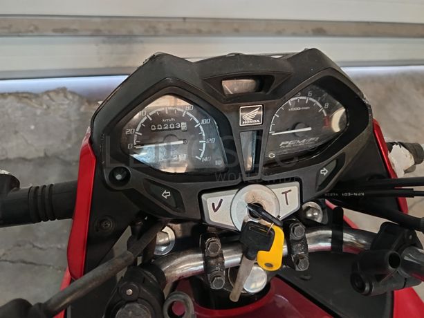 HONDA CB 125 F · Ano 2016
