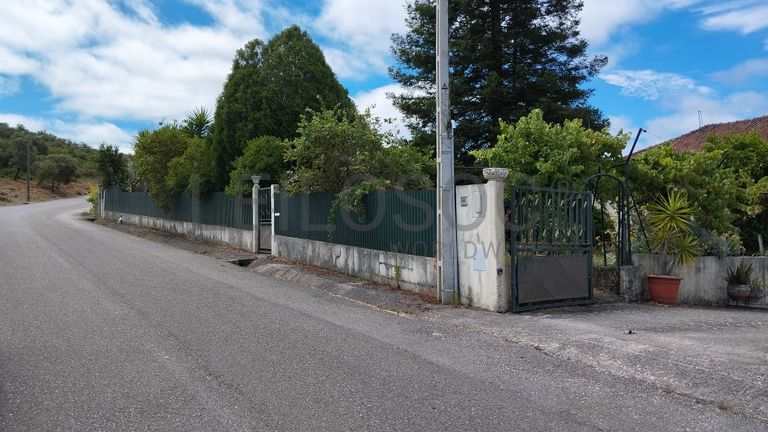 Direito à Meação de Moradia + Terreno · Ferreira do Zêzere