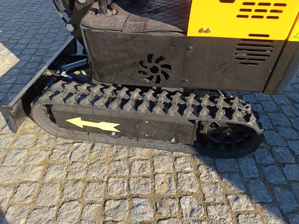 Mini Giratória JPC · Atrelado · Ano 2024