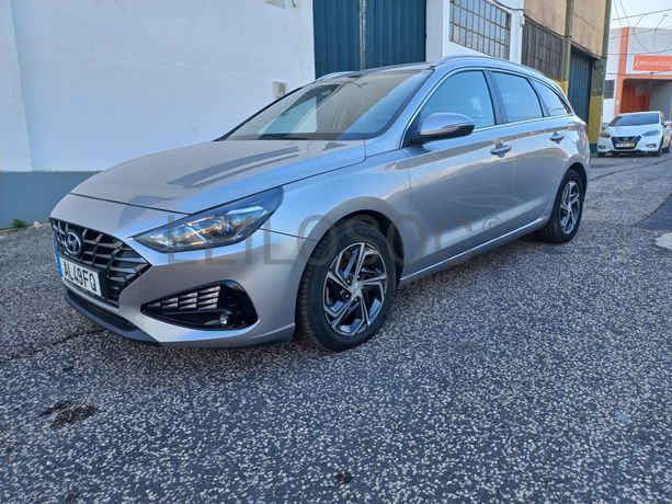 Hyundai i30 · Ano 2021