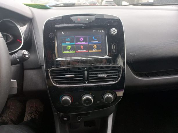 Renault Clio · Ano 2017