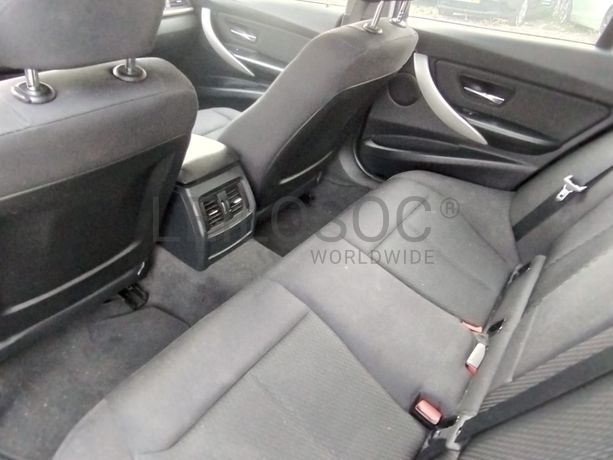 BMW 318 D · Ano 2013