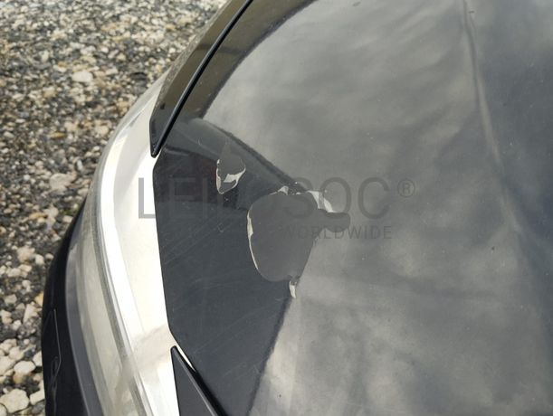 BMW 318 D · Ano 2013