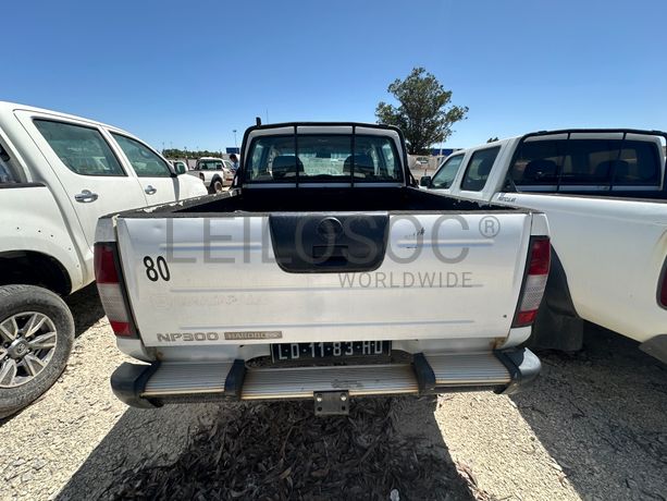 NISSAN NP300 HARDBODY