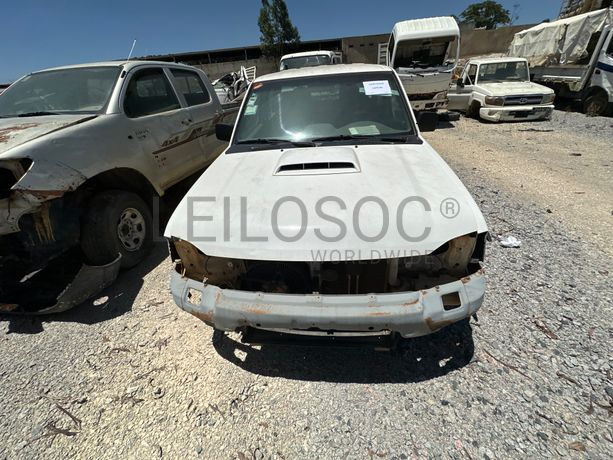 NISSAN HARDBODY 4WD DC